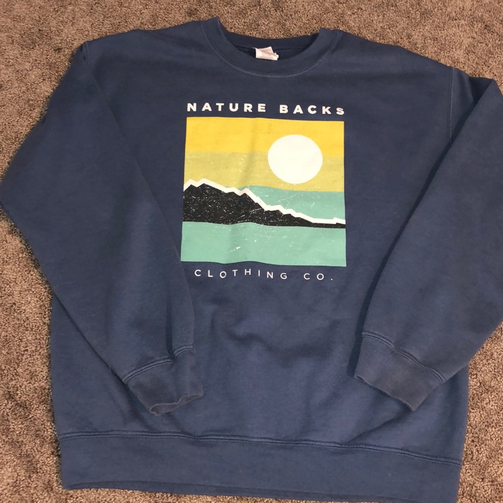 Nature Backs Crewneck
